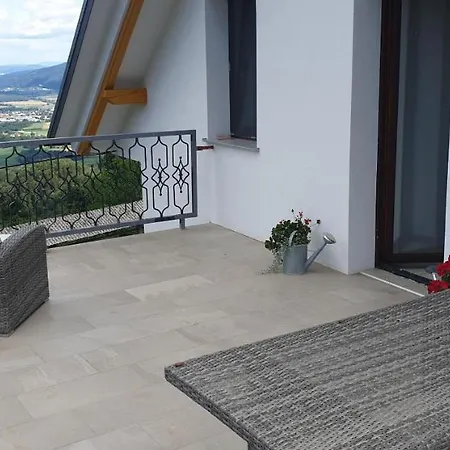 Apartma Pri Bostjanu * שקופיה-לוקה