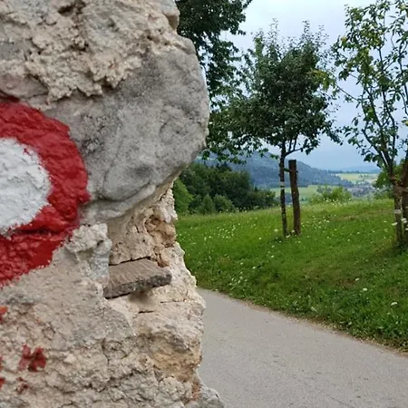 شقة Apartma Pri Bostjanu Škofja Loka