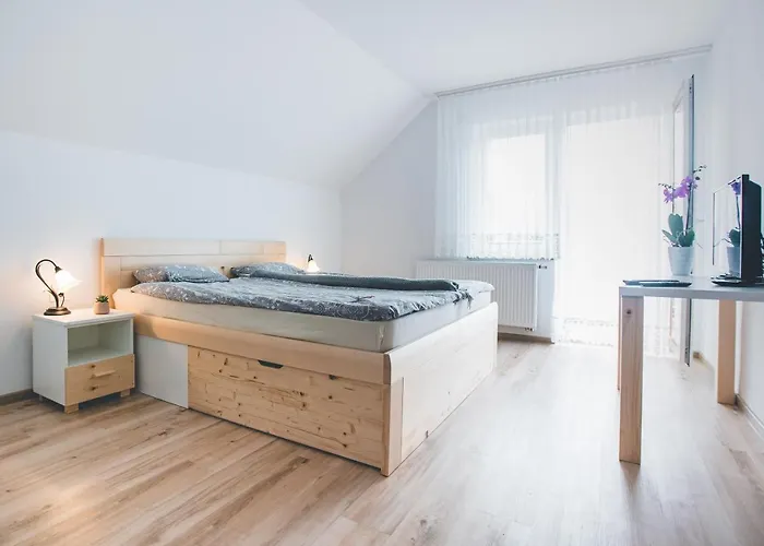 Daire Apartma Pri Bostjanu